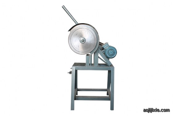 Sawingmachine
